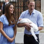 PRVE FOTOGRAFIJE: Kejt i Vilijam izveli bebu iz porodilišta! - 